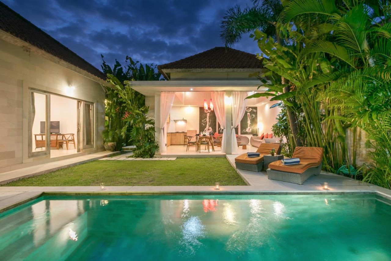 Villa Briana Seminyak By Villas R Us Ngoại thất bức ảnh