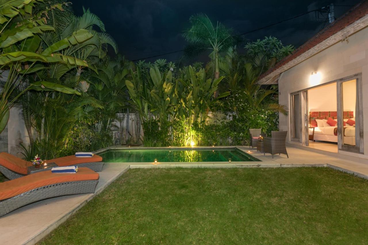 Villa Briana Seminyak By Villas R Us Ngoại thất bức ảnh